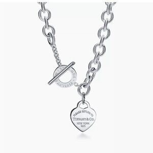 REAL!! Return to Tiffany 
Heart Tag Toggle Necklace
in Silver